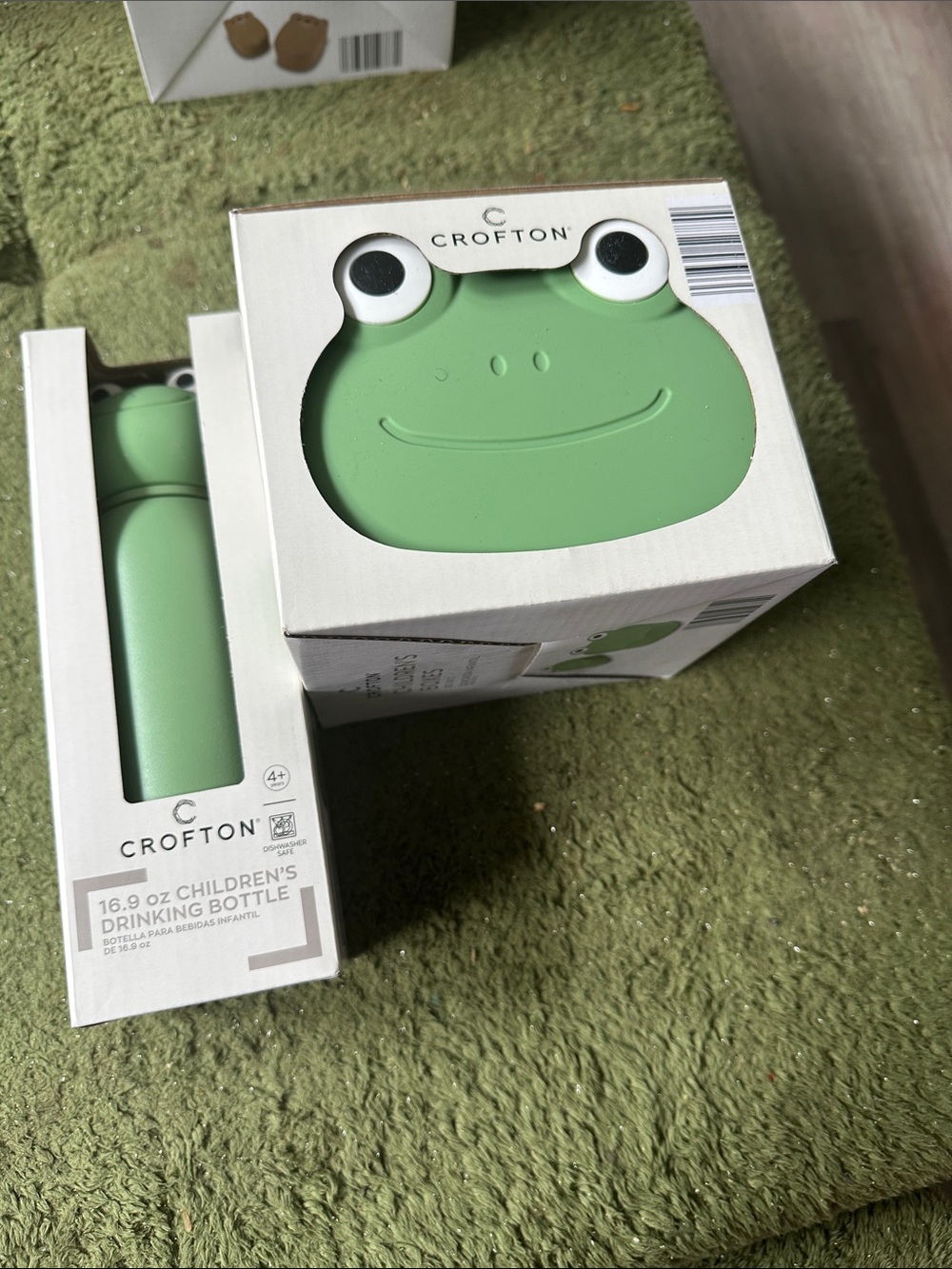 Croton Kids Frog Silicone Bottle and Plate Set in Green
